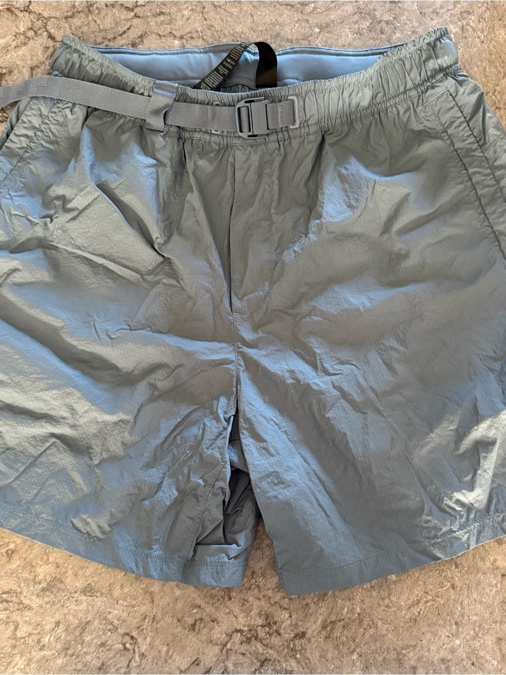 Lululemon hike shorts Light Slate Blue Nylon with Integrated Belt 8” medium